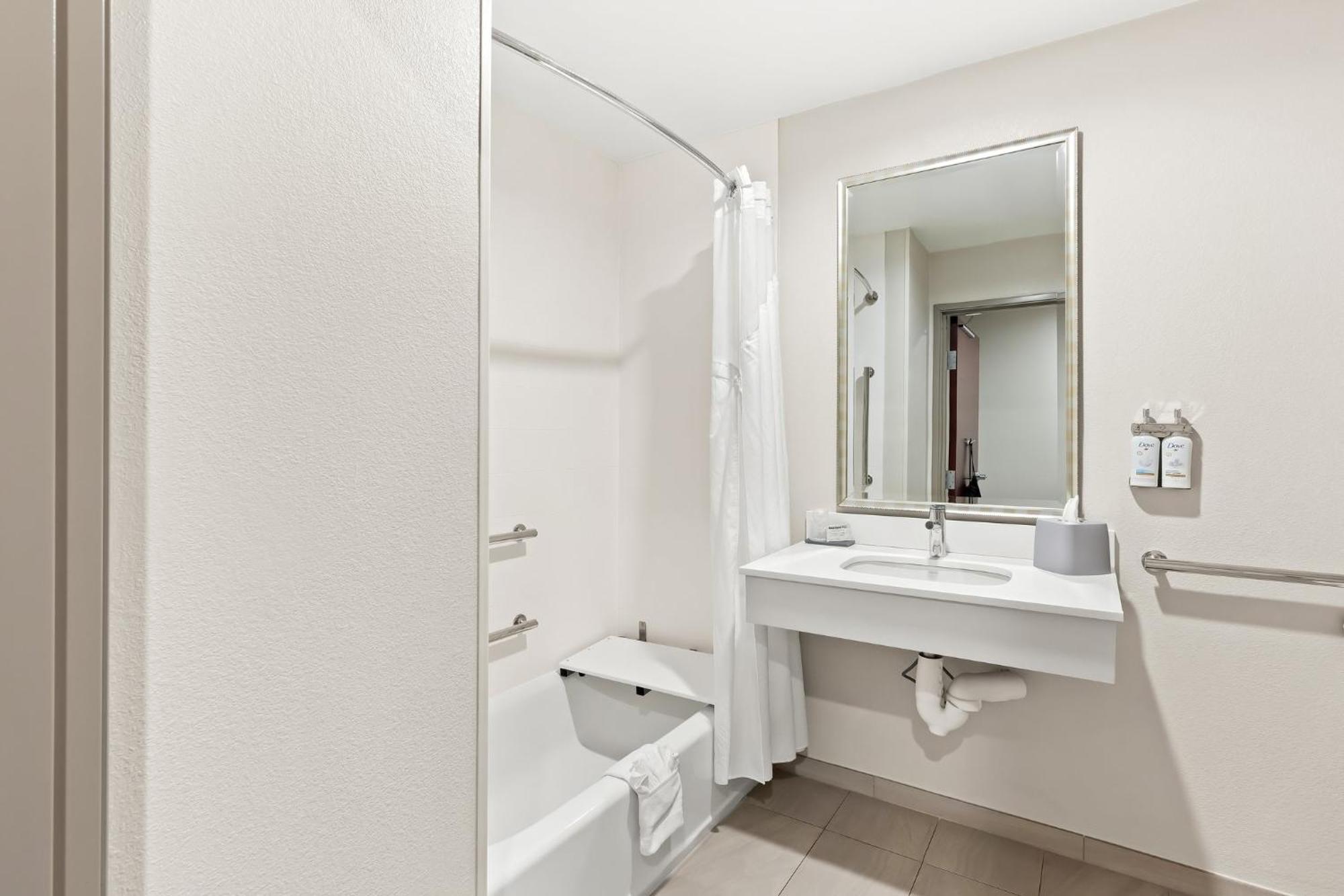 Holiday Inn Express & Suites Perry By Ihg Luaran gambar