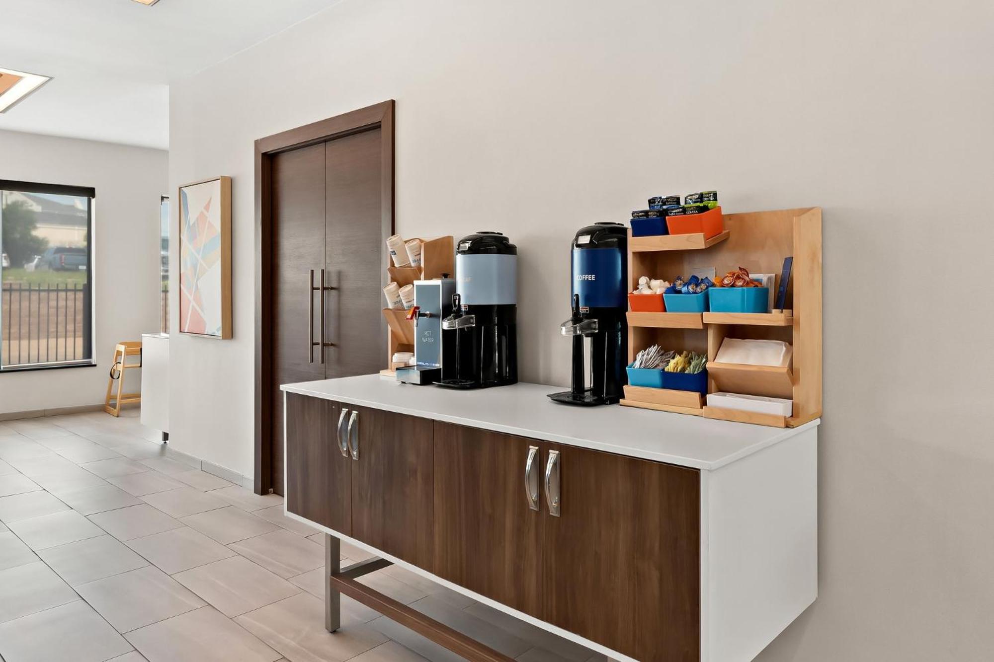 Holiday Inn Express & Suites Perry By Ihg Luaran gambar