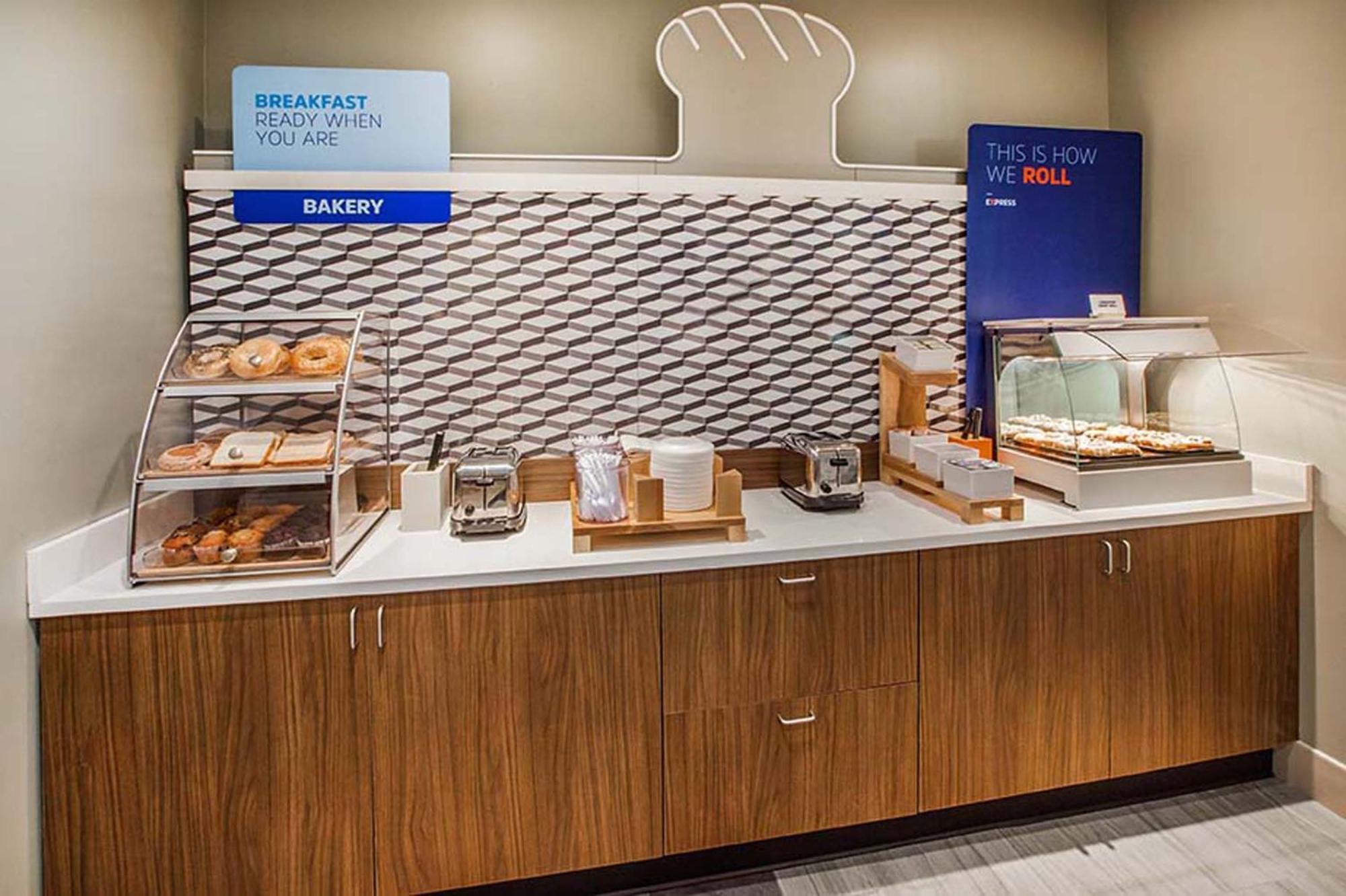 Holiday Inn Express & Suites Perry By Ihg Luaran gambar