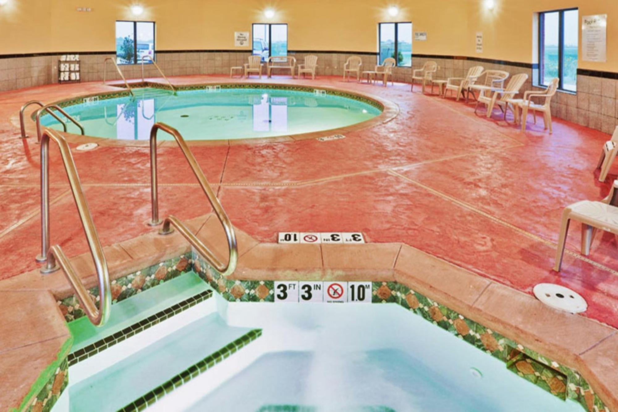 Holiday Inn Express & Suites Perry By Ihg Luaran gambar