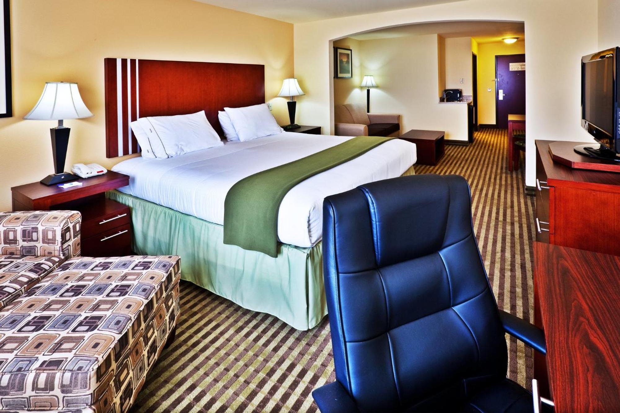 Holiday Inn Express & Suites Perry By Ihg Luaran gambar