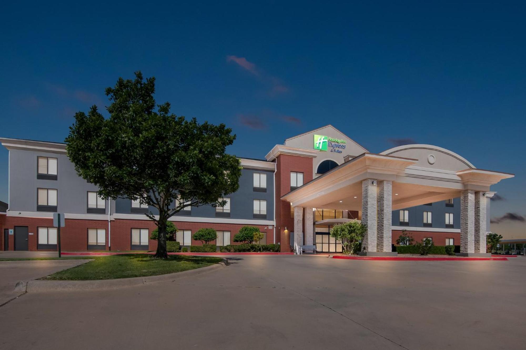 Holiday Inn Express & Suites Perry By Ihg Luaran gambar