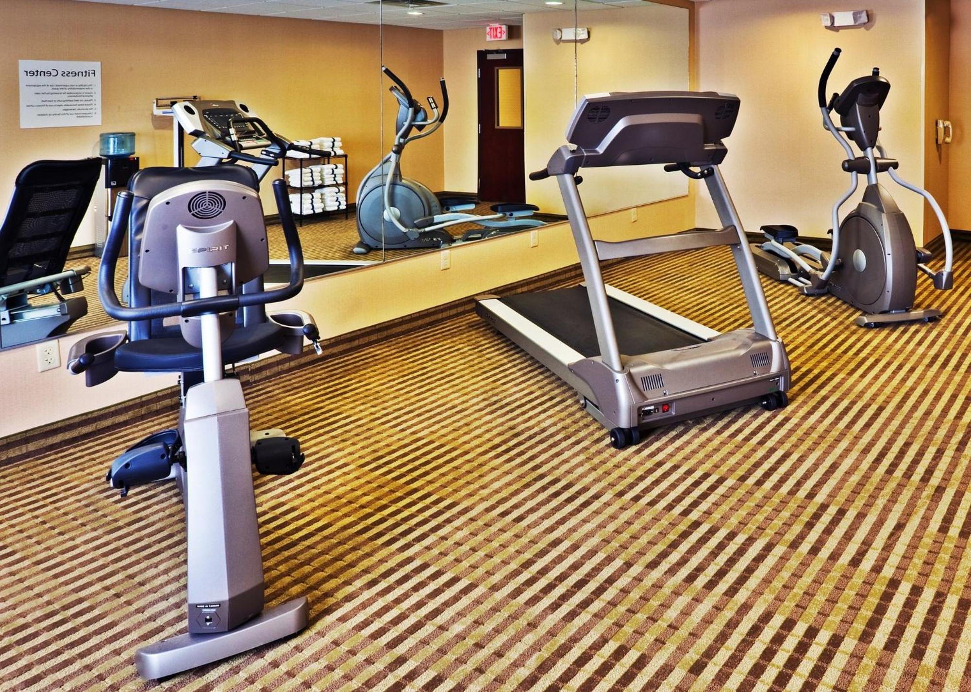 Holiday Inn Express & Suites Perry By Ihg Luaran gambar