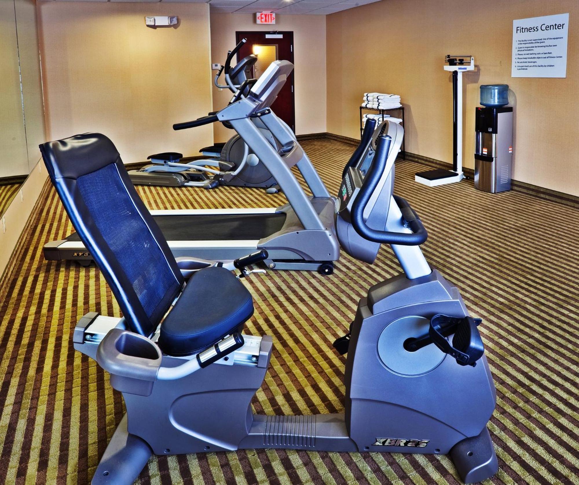Holiday Inn Express & Suites Perry By Ihg Luaran gambar